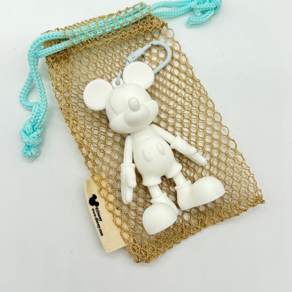 Baublebar Disney Mickey Mouse Sport Edition Bag Charm Keychain White New - Picture 1 of 5